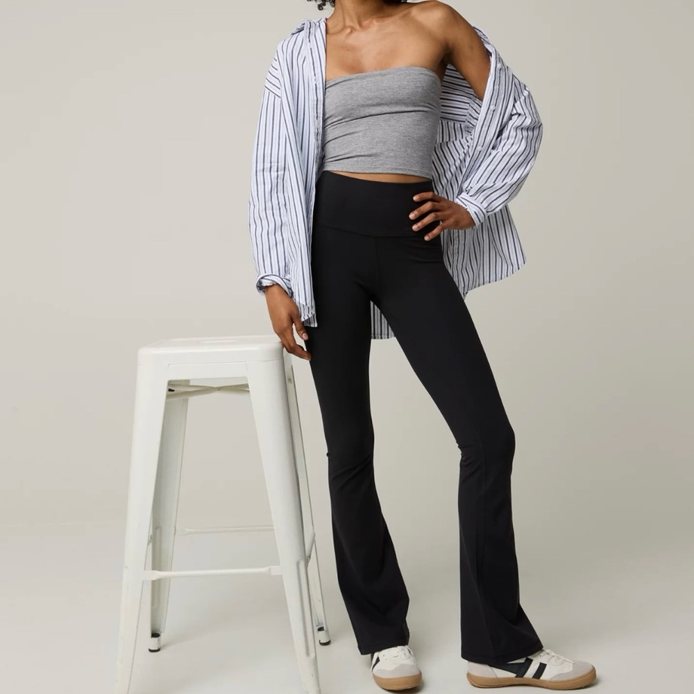 Offline by Aerie The Hugger High Waisted Bootcut Side Slit Legging